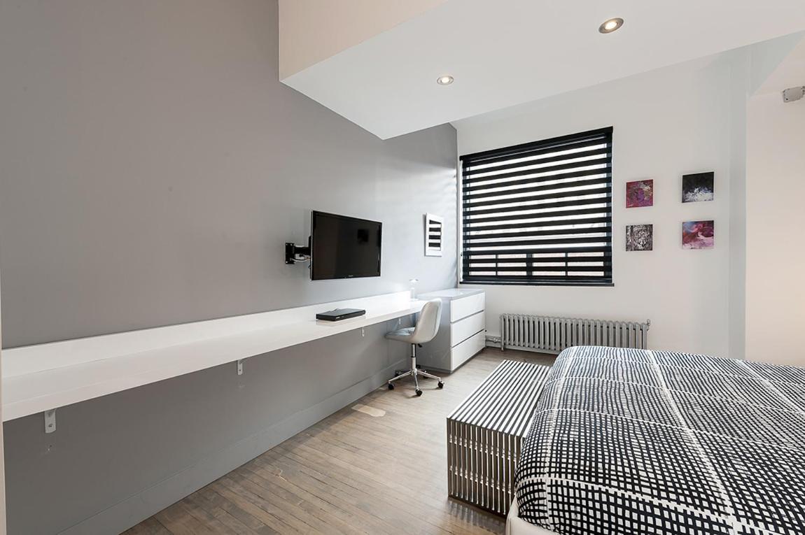 The Holland Hotel By Simplissimmo Μόντρεαλ Δωμάτιο φωτογραφία